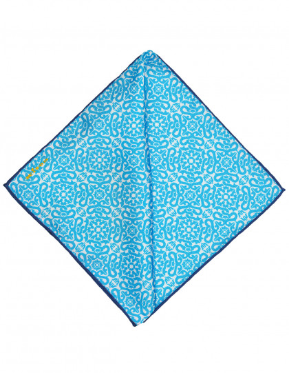 Kiton Einstecktuch mit hellblauen Muster und handrollierter Kante